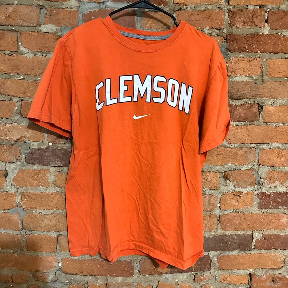 Clemson Tigers tee shirt